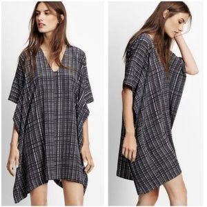 Vince Interlace Printed V-Neck Silk Tunic